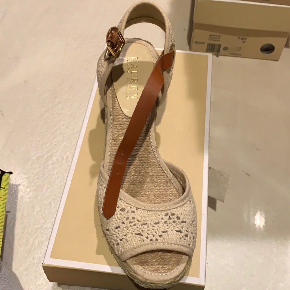Summer wedges - Picture 1 of 6